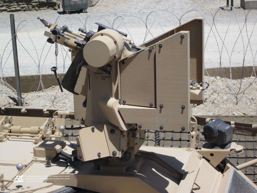 Детали экстерьера Oshkosh M-ATV 2009 года  (фото 499 из 676)